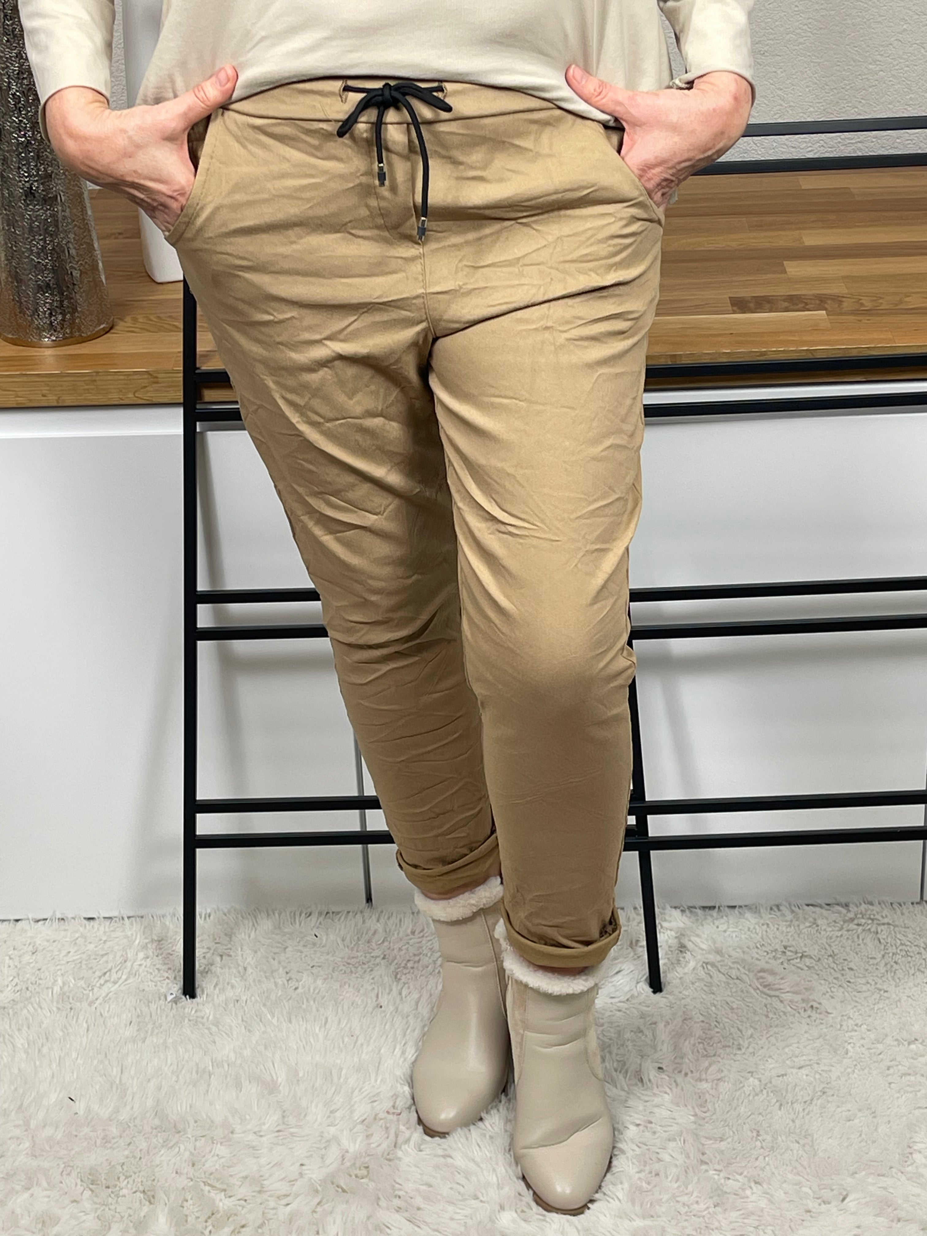 Damen - Jogpant „Basic“ Einheitsgrösse Gr. 38 - 42 in 4 Farben