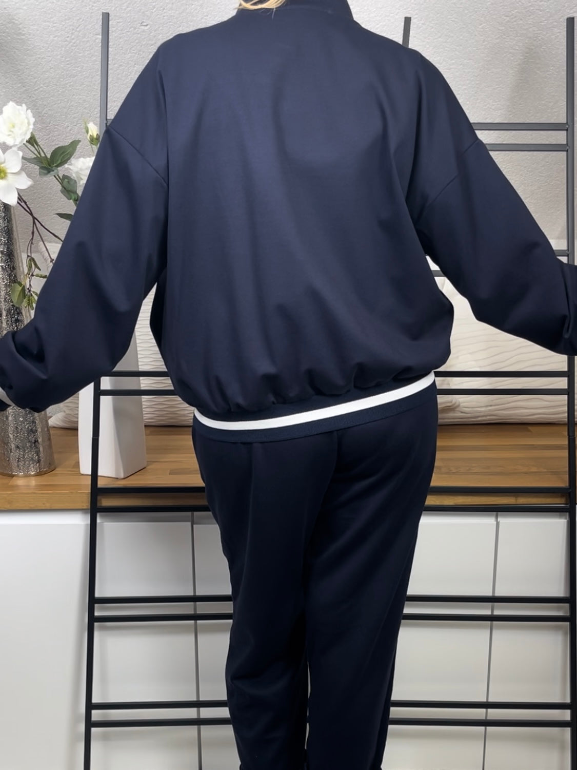 Hochwertige Damen Blouson - Jacke Einheitsgrösse Gr. 42 - 44 in 2 Farben