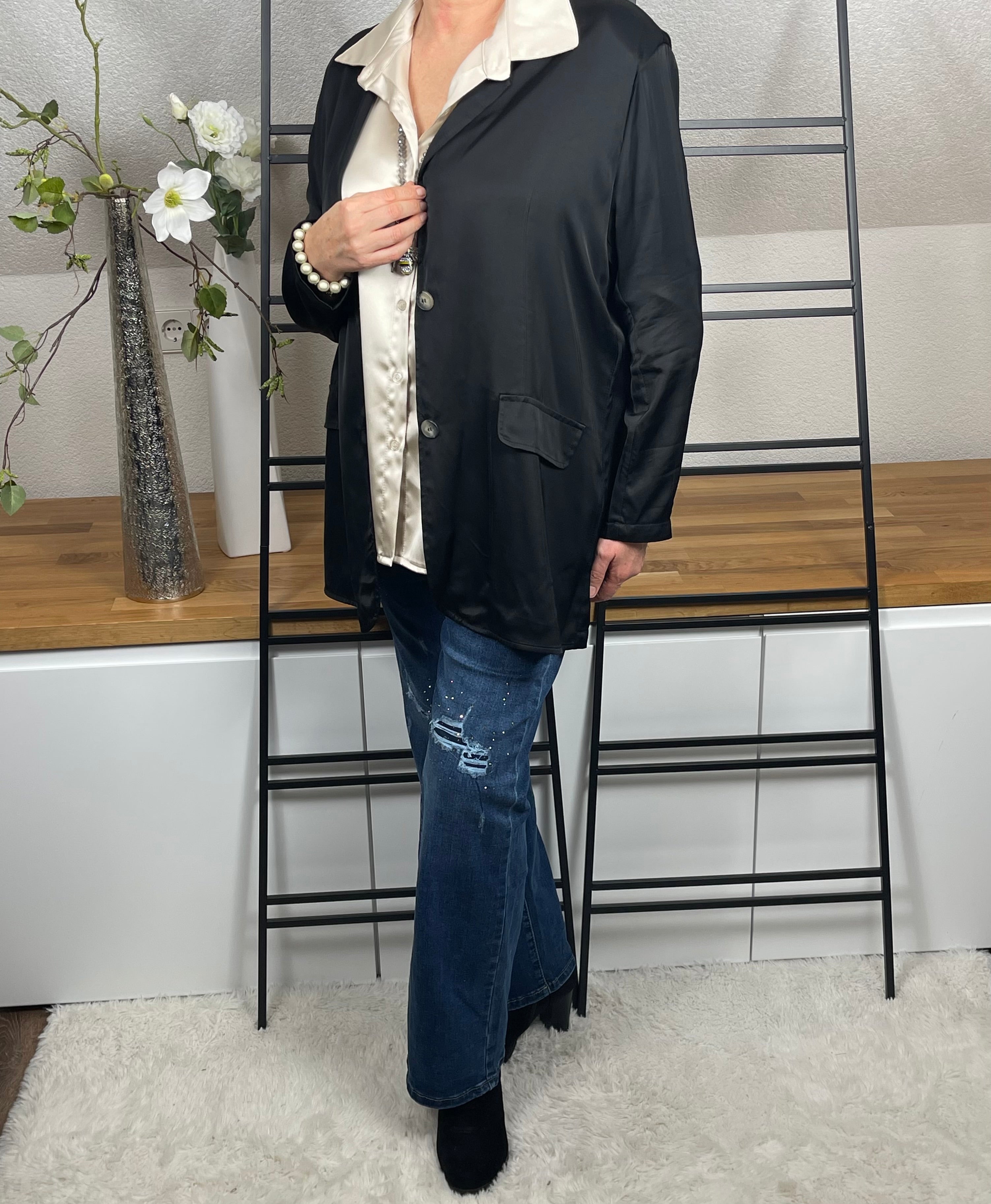 !!!AKTION!!!                            Blazer „Satin“ von „Esvivid“ Einheitsgröße Gr. 38 - 44