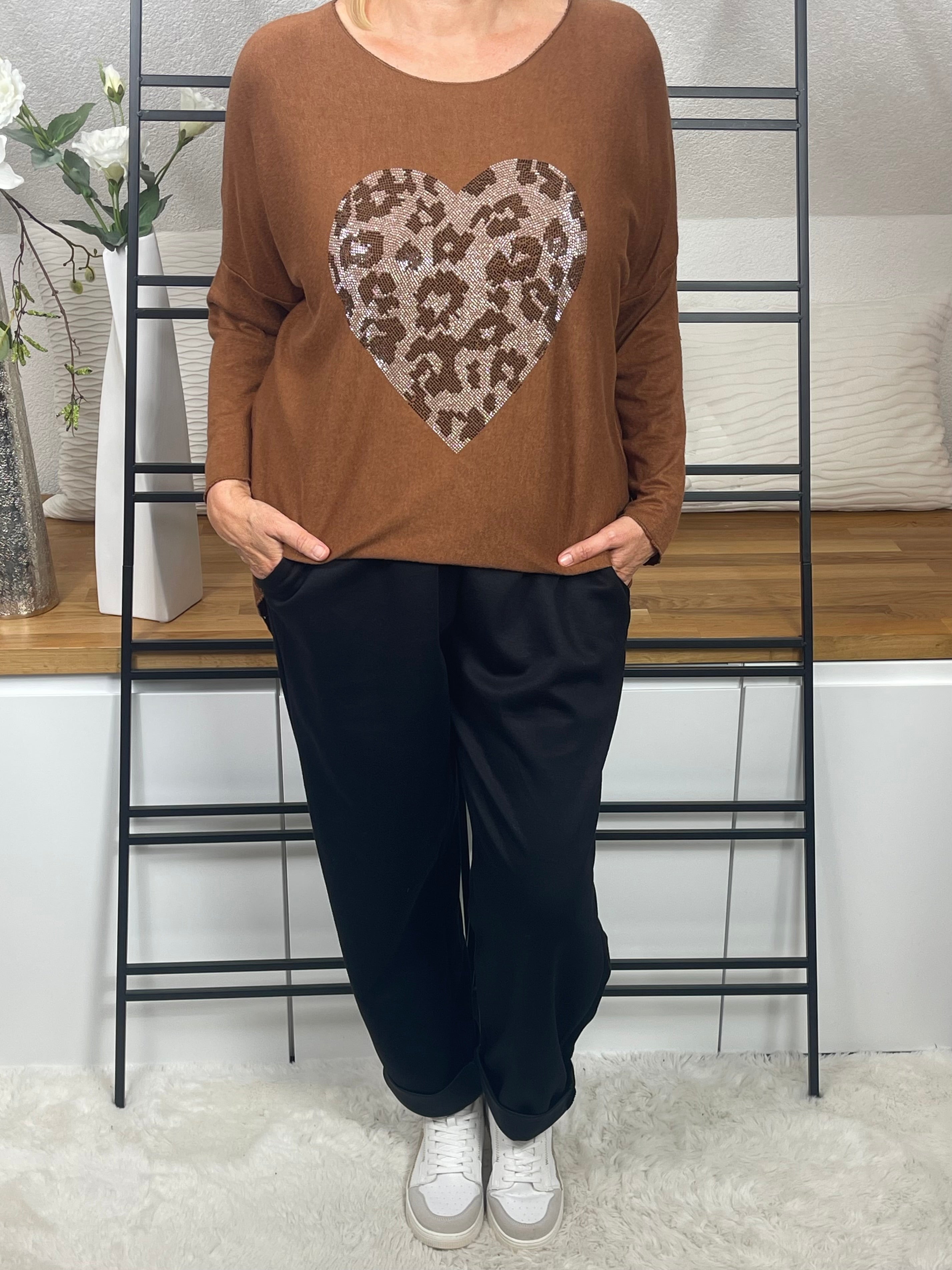 Damen - Feinstrick - Pullover „Herz“ Einheitsgrösse Gr. 38 - 44 in schoko