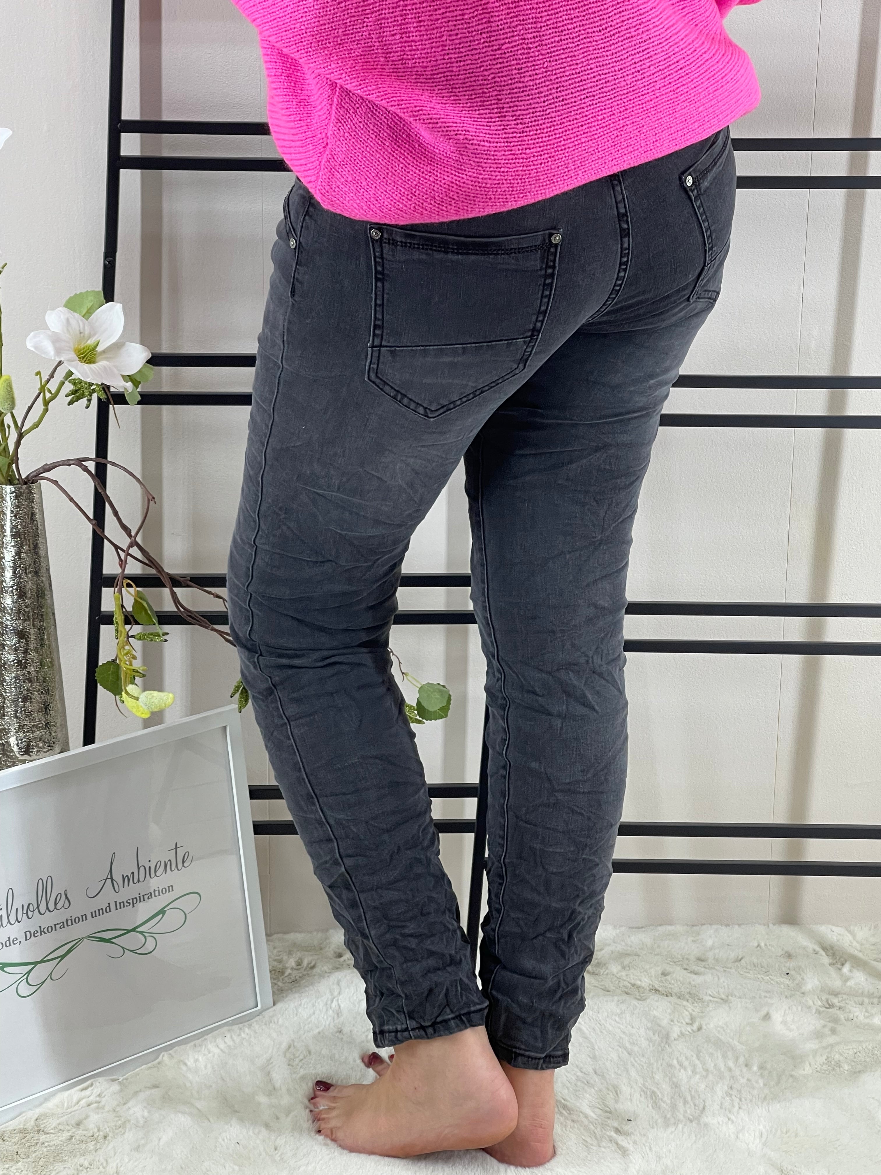 !!!!KEINE RETOURE MÖGLICH!!!! 
Jeans „Alessa“ mit  „Herz“ Gr. 36 - 46