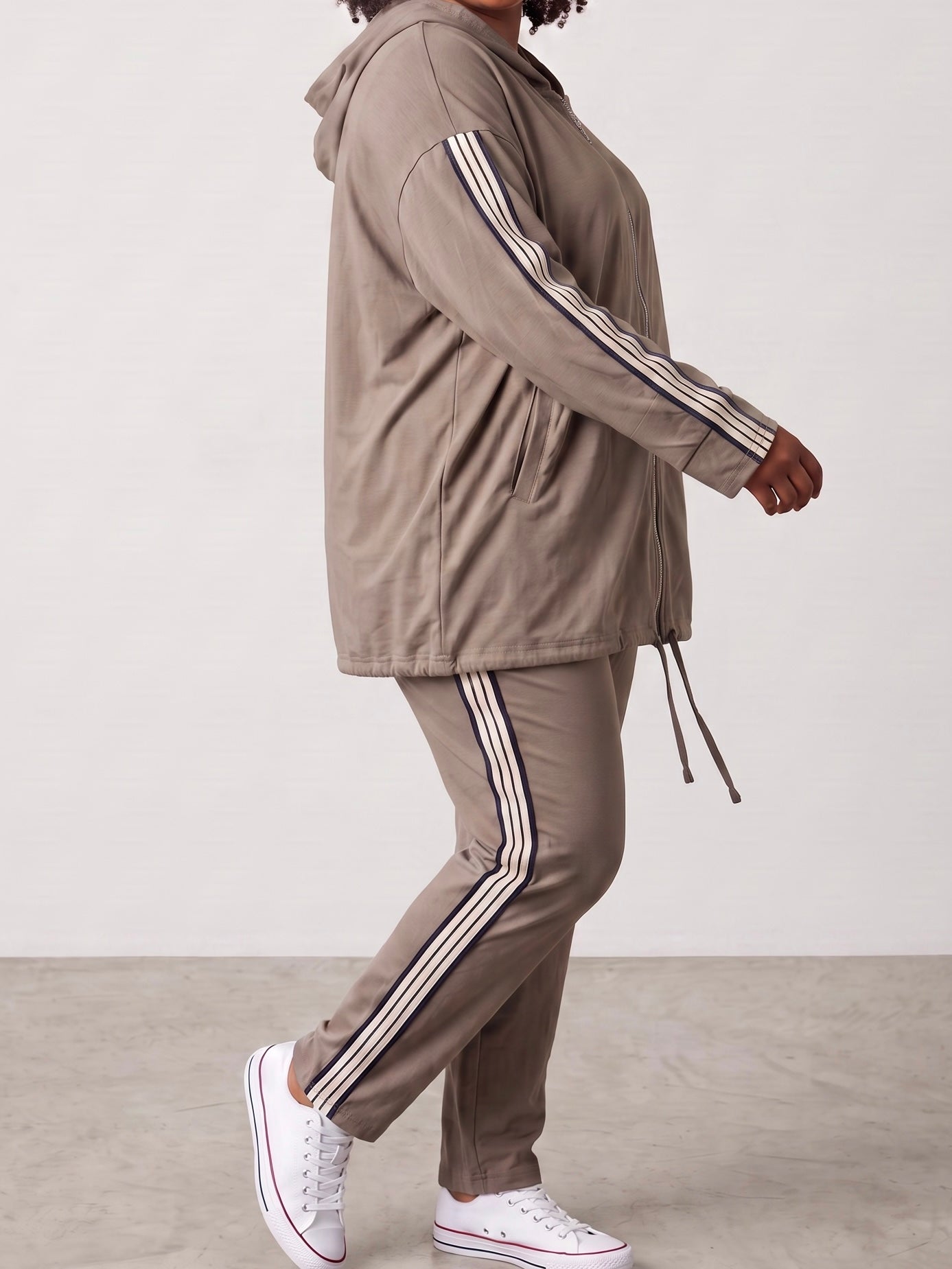 2 tlg. Kombination - Hose mit elastischem Bund und Jacke mit Kapuze in 3 Farben