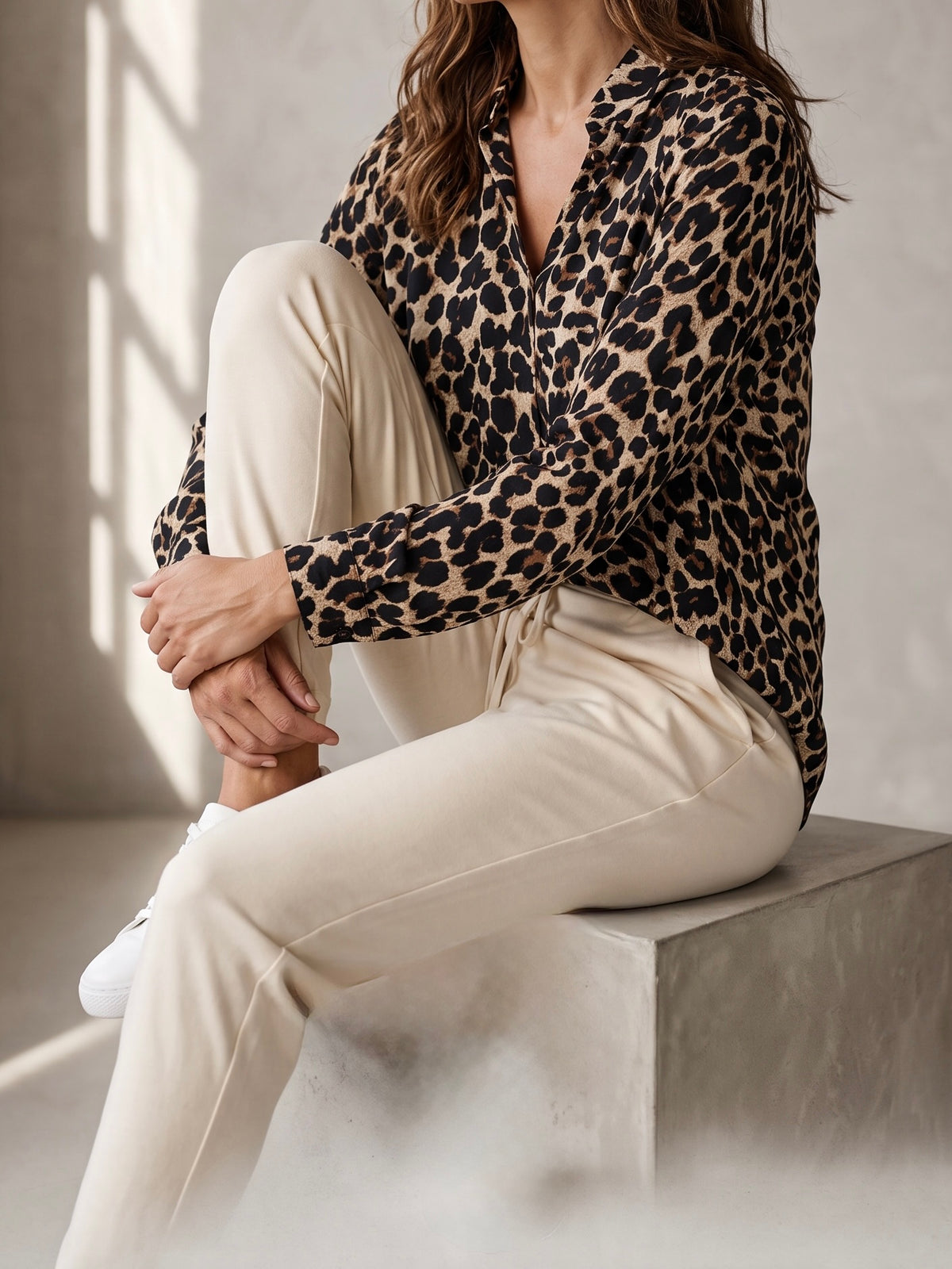 Hochwertiges Blusenshirt mit Seide und „Animal Print“ in 2 Farben