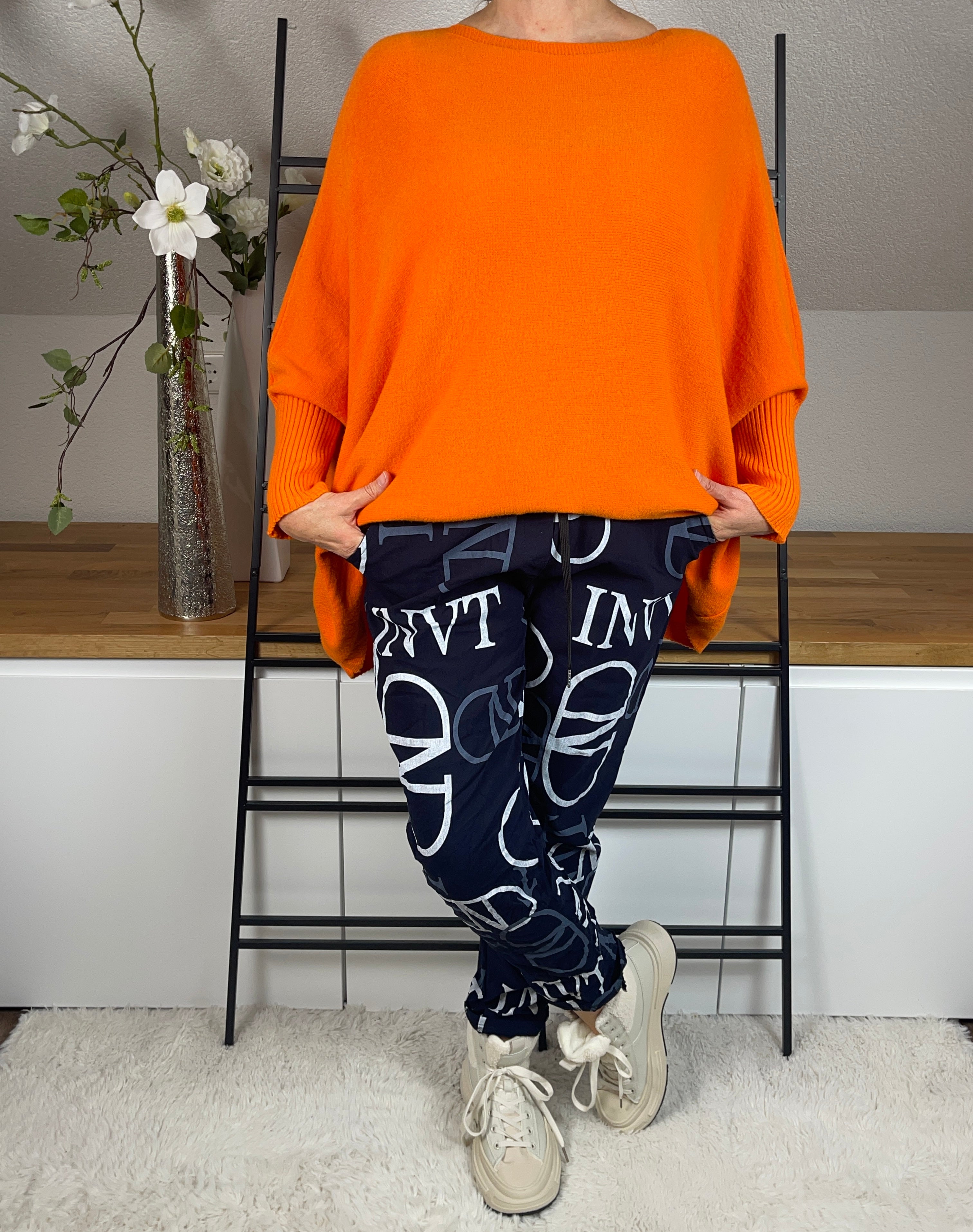 	•	Jogginghose mit Schriftzug
	•	JogPant mit Buchstaben
	•	Jogginghose mit Print
	•	Jogginghose mit Lettern
	•	Jogginghose bedruckt
	•	Bedruckte JogPant
	•	Jogginghose mit Text
	•	Jogger mit Schriftzug