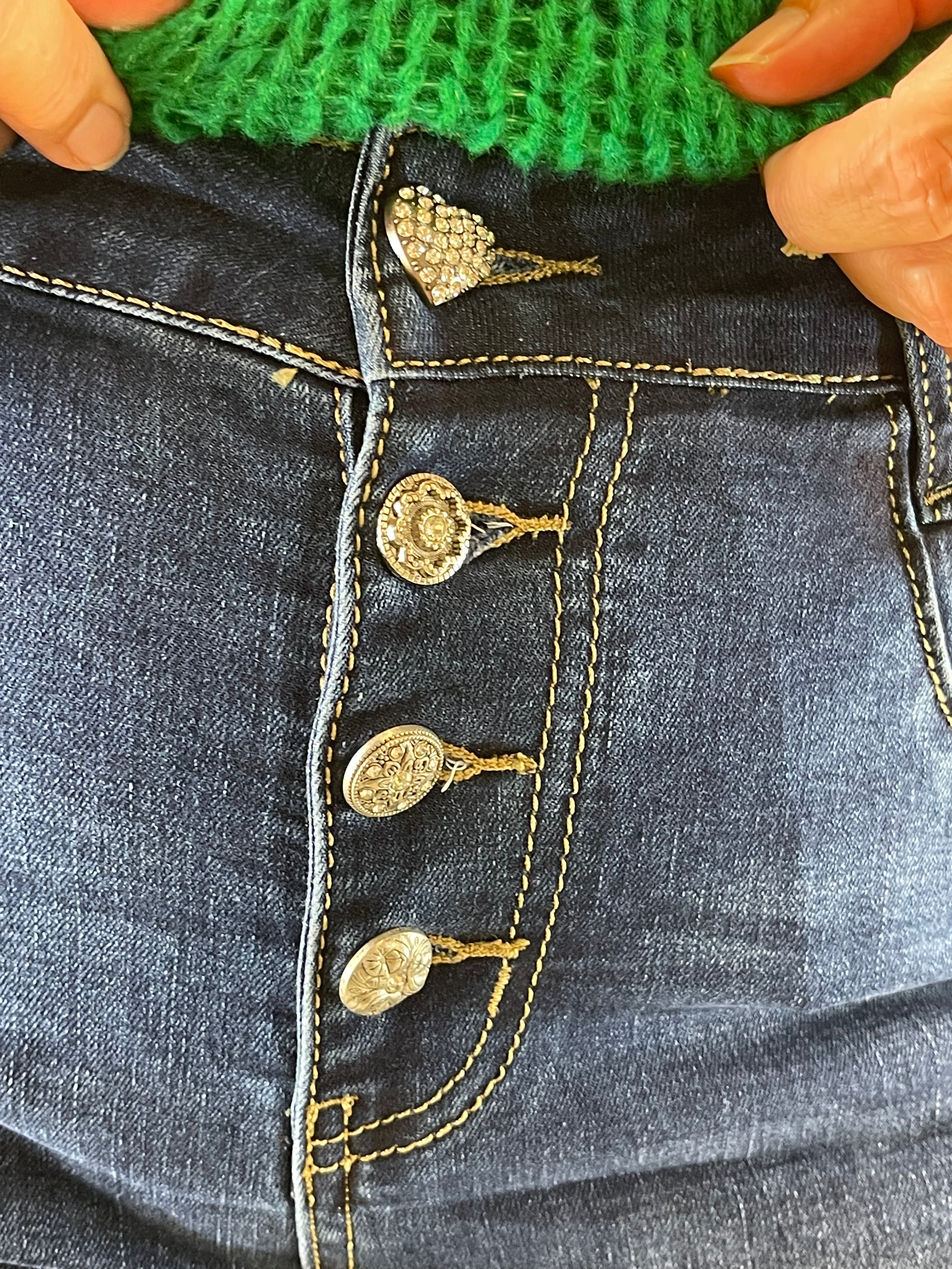 !!!!KEINE RETOURE MÖGLICH!!!! 
Jeans „Alina“ mit  „Herz“ Gr. 38 - 48