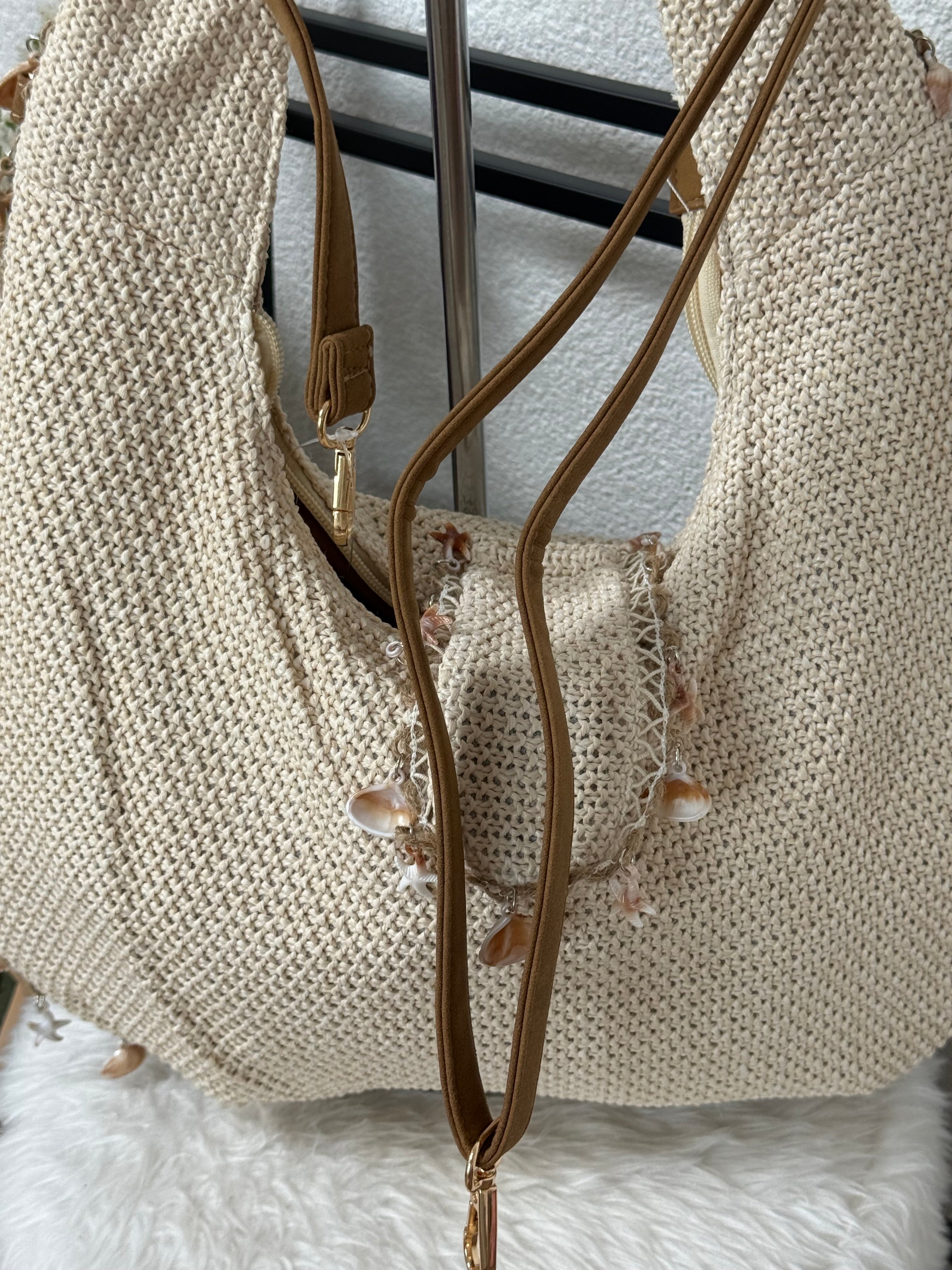Muschel - Schulter - Tasche „Boho“ in hellbeige