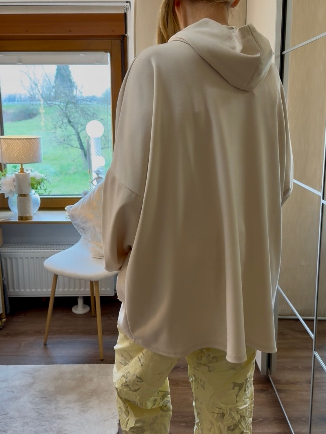 Hoodie „Fluffi“ in 4 Farben
