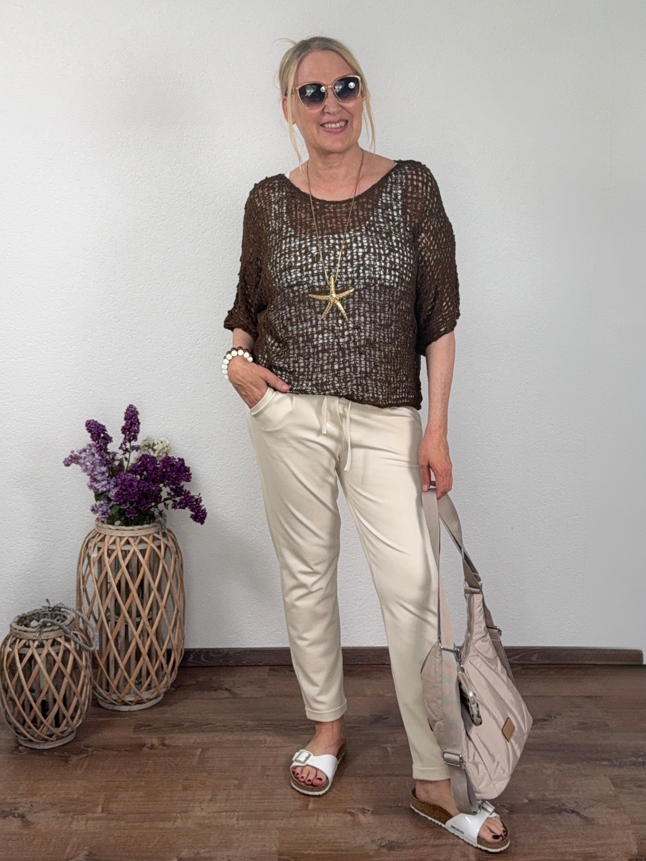 Jogpant mit Umschlag von „Esvivid“ in champagner