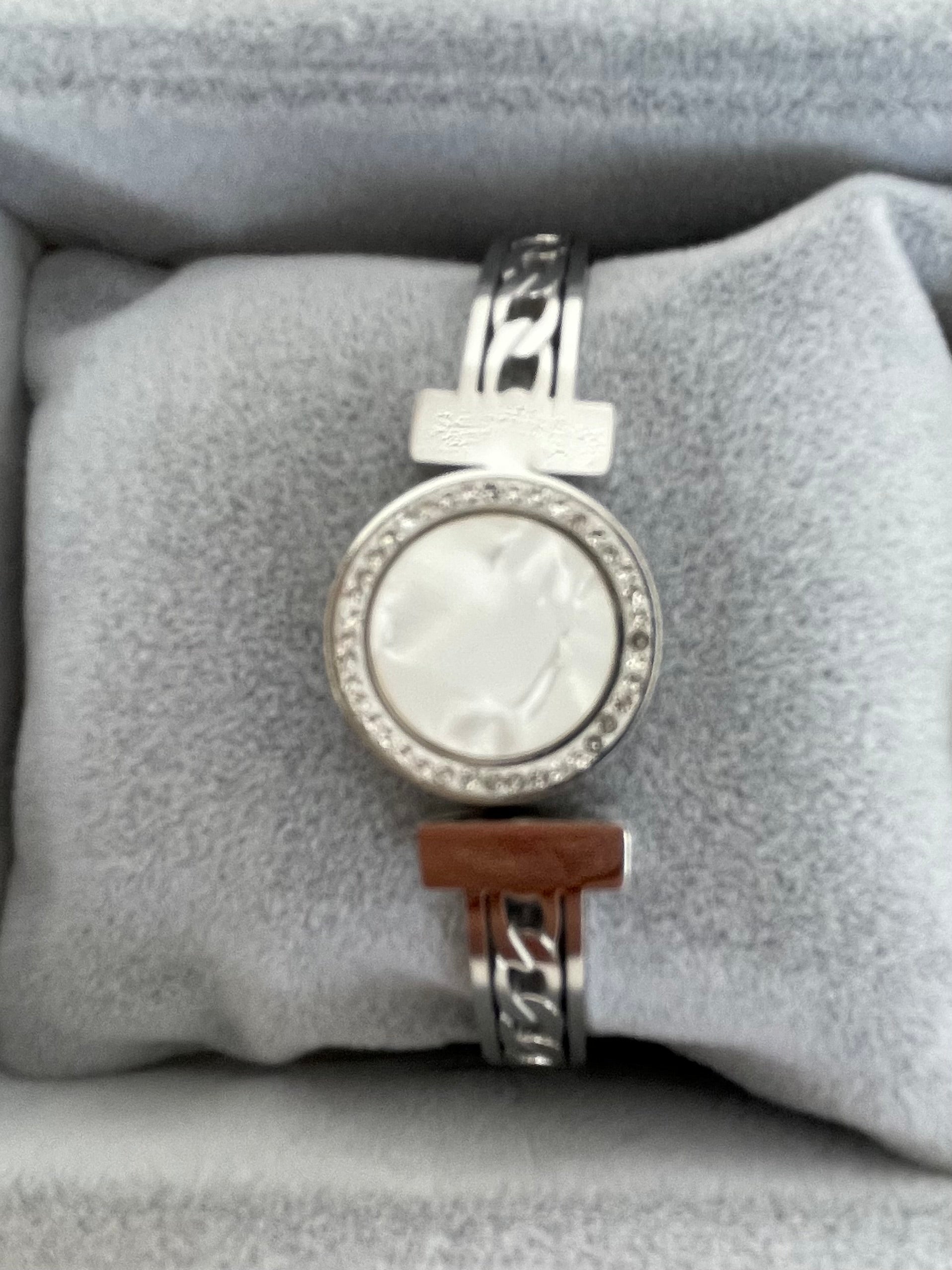 Damen - Armreif mit Magnetverschluss, verschiedene Motive