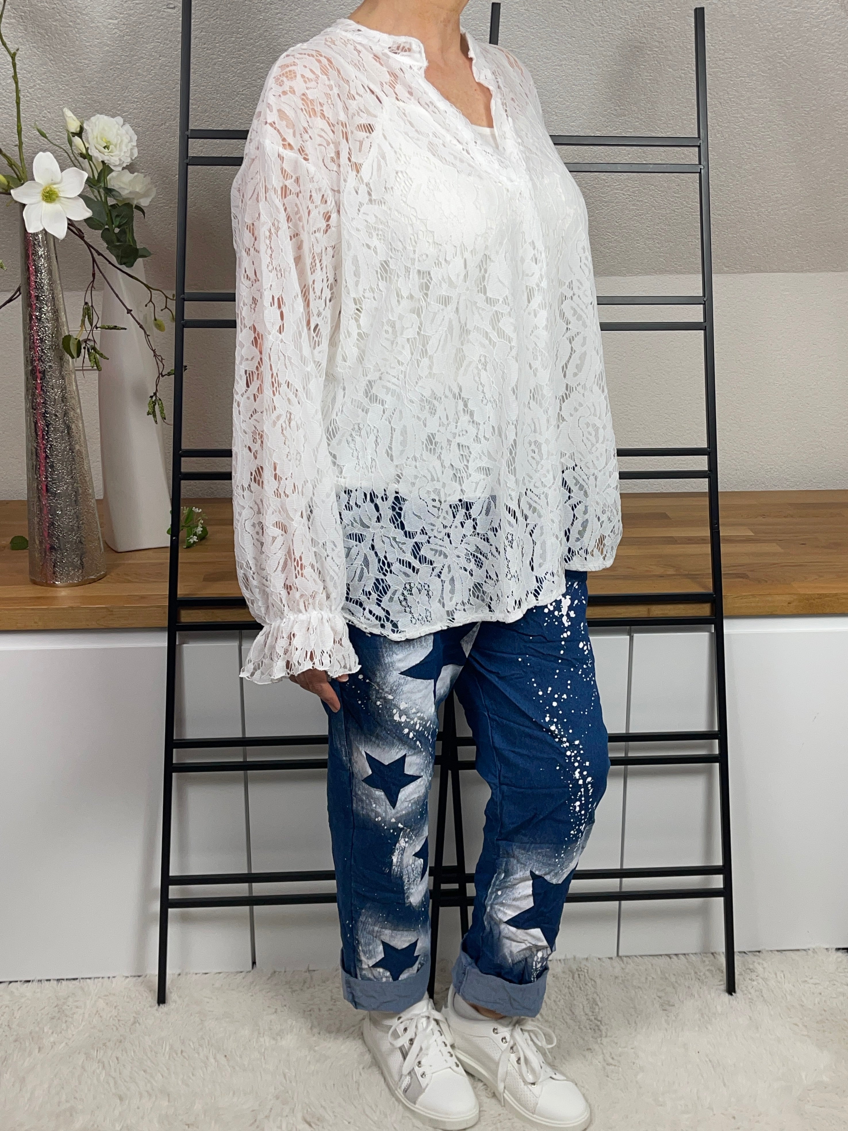 !!!!KEINE RETOURE MÖGLICH !!!!Elegante Damen Bluse mit Spitze Einheitsgröße Gr. 42 - 48 in 2 Farben