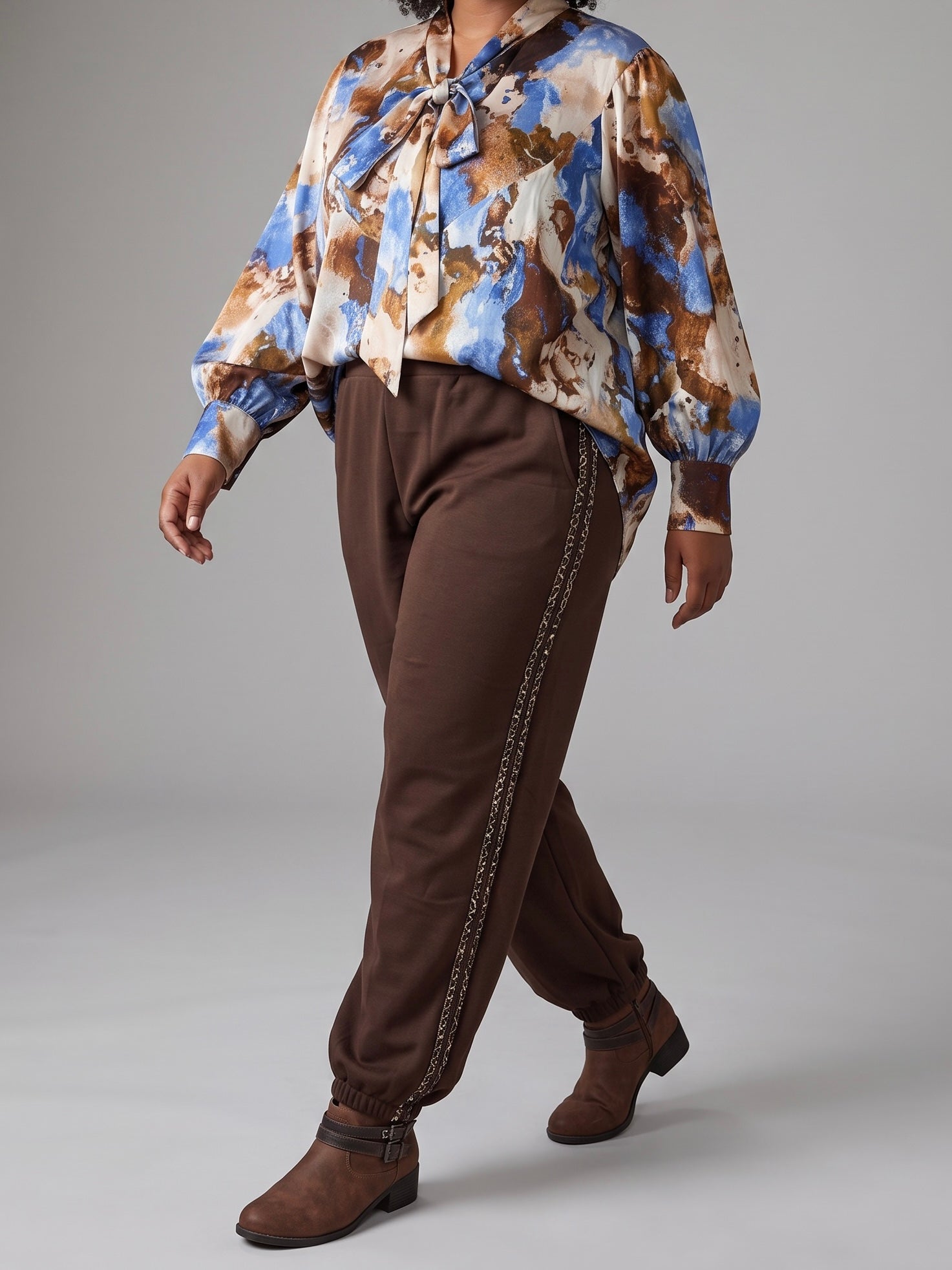 Elegante „Statement“ Bluse in 5 Varianten