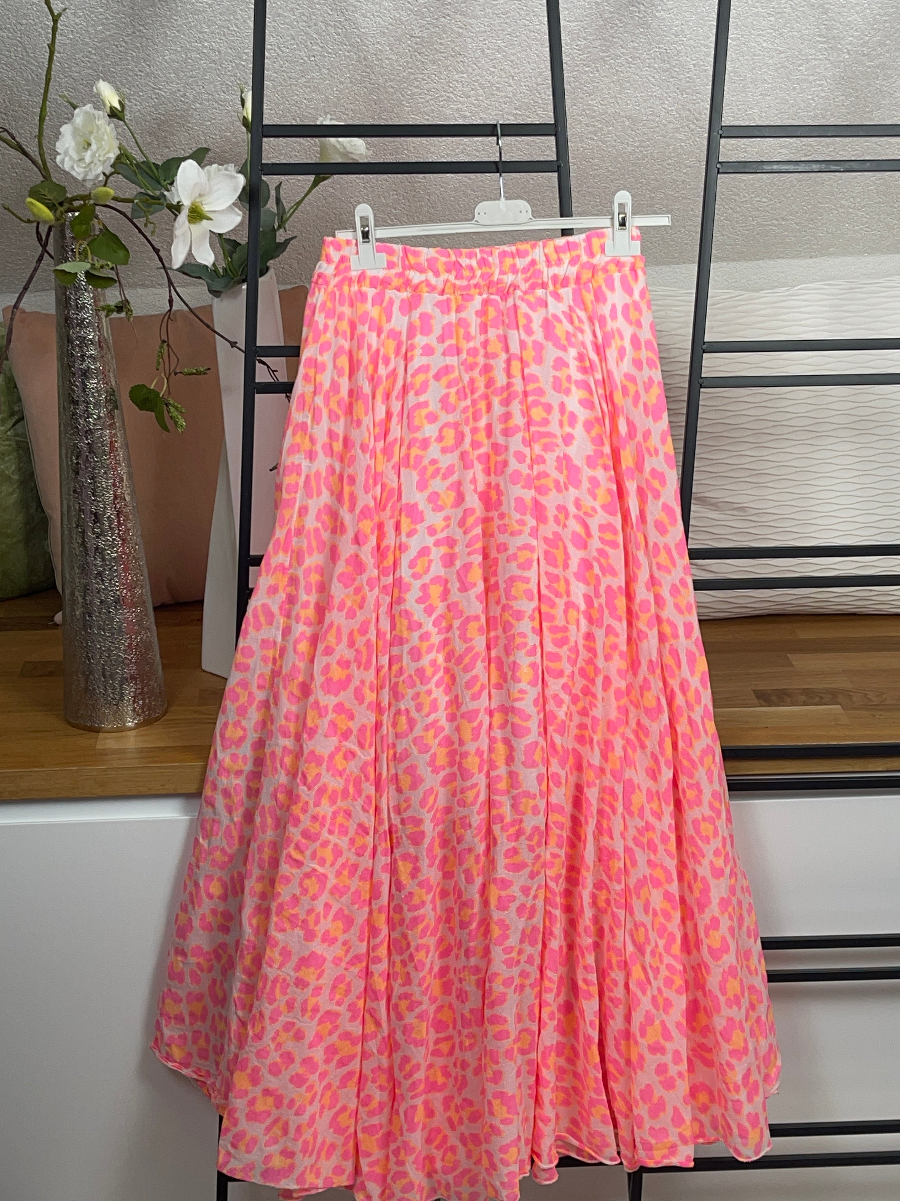 !!!!KEINE RETOURE MÖGLICH!!!! Damen - Maxi - Rock „Animal Print“ Einheitsgrösse Gr. 38 - 40/42 in neonpink