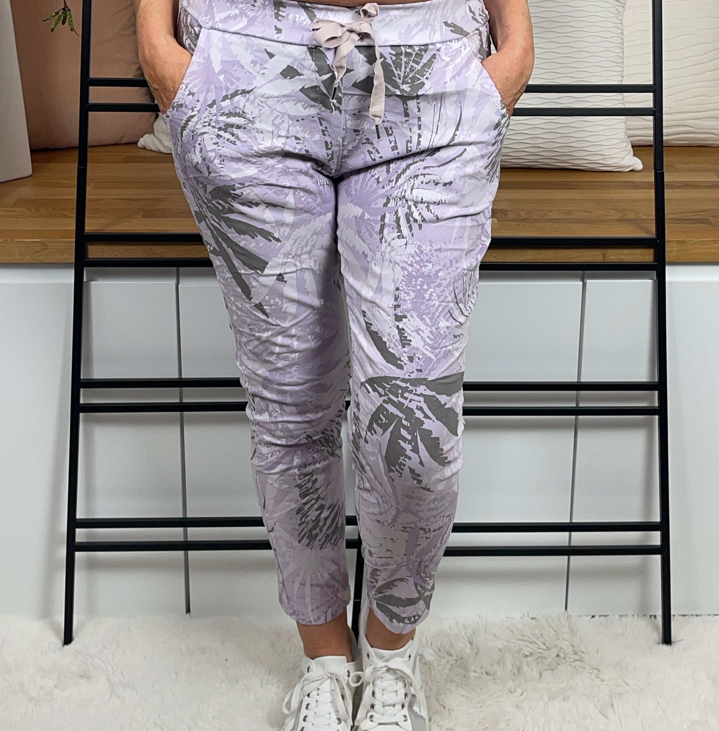 !!!!KEINE RETOURE MÖGLICH!!!! 
Damen - Jogpant  „Summer“ Einheitsgröße von Gr. 38 - 42 in 4 Farben