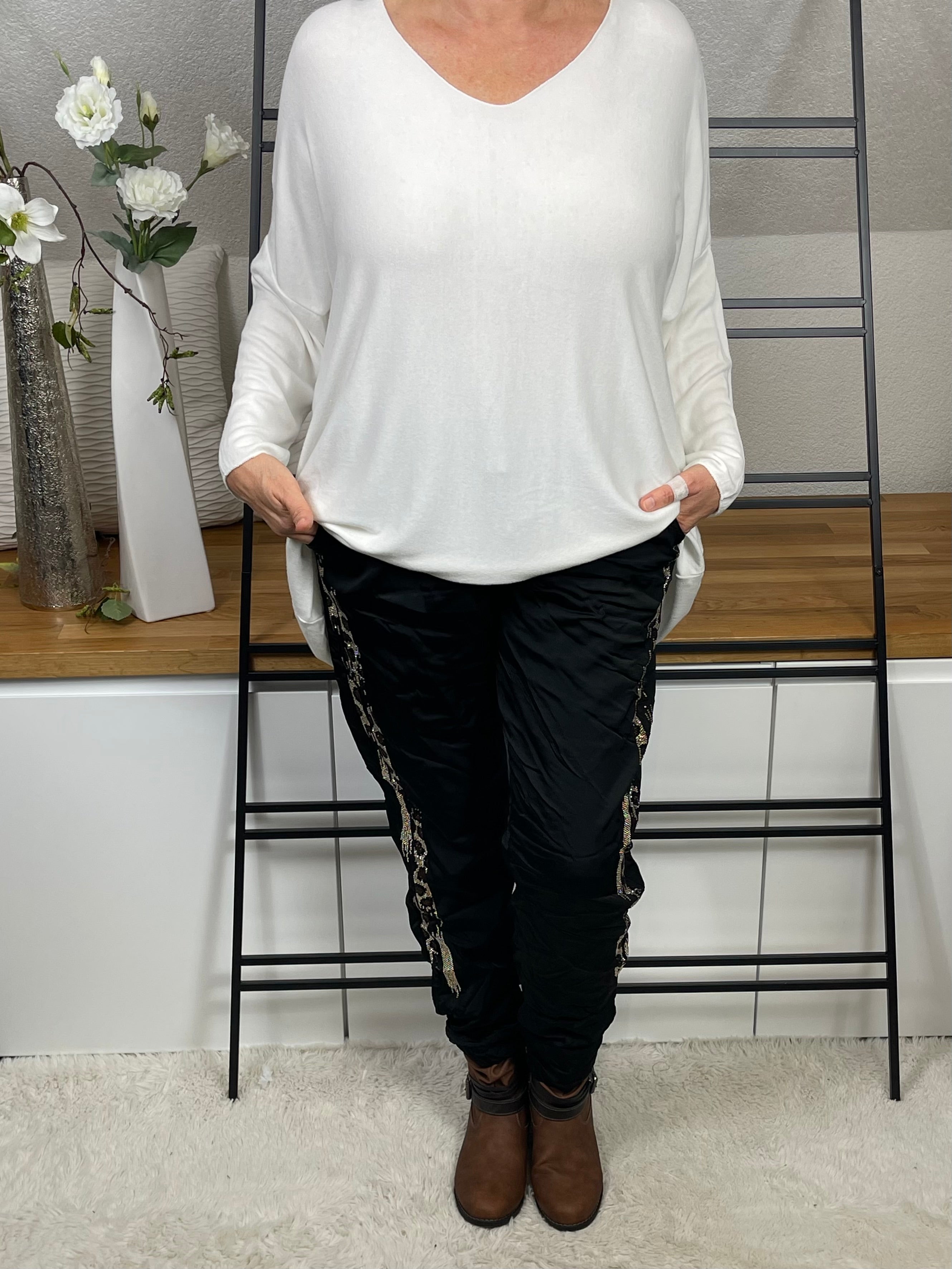 Damen - Feinstrick - V - Pullover Einheitsgrösse Gr. 42 - 50 in 5 Farben