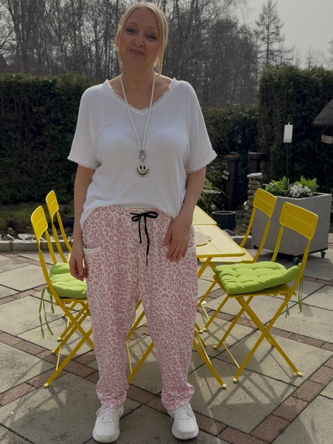 Fluffi BaggyJogpant mit  Animal Print Einheitsgröße Gr. 44 - 50 in rosa - weiß