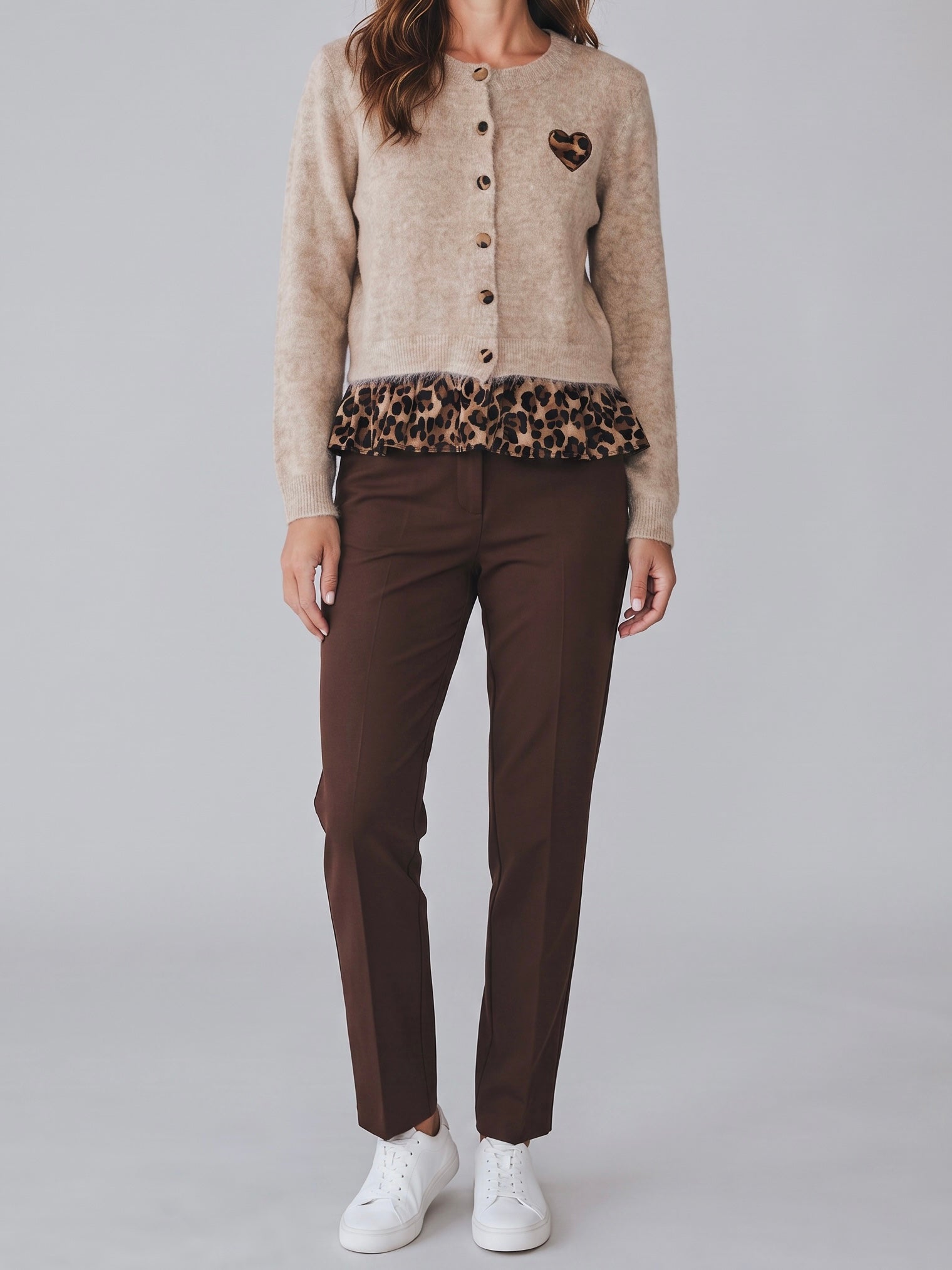 Esvivid Feinstrick - Jacke  mit tollen „Animal Print“ Details in beige - melliert