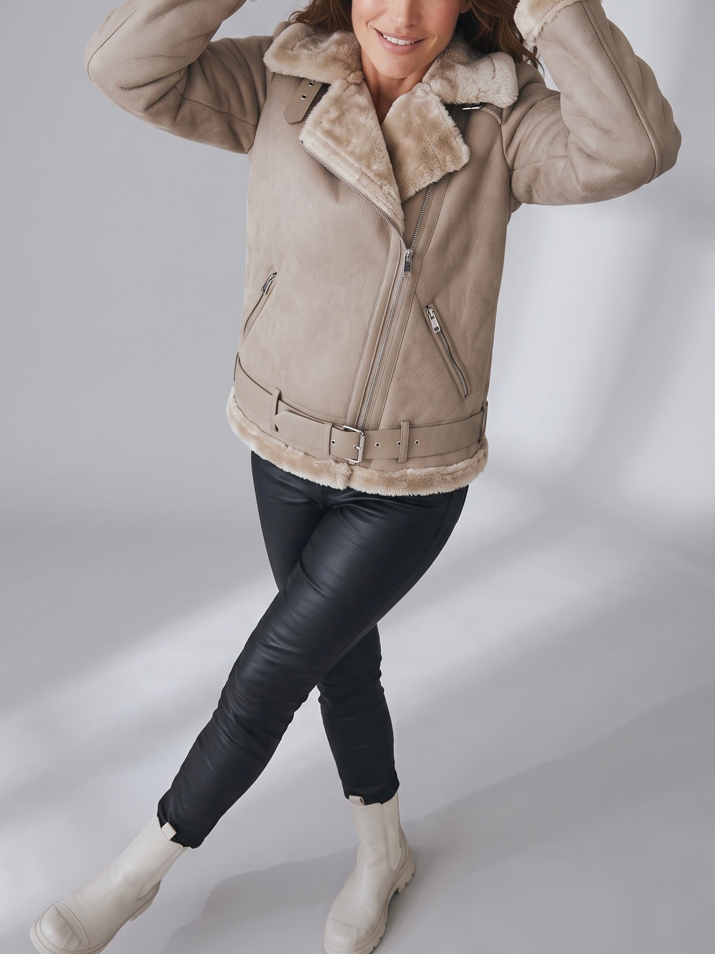 Hochwertige Biker - Jacke „Warmup“ in taupe