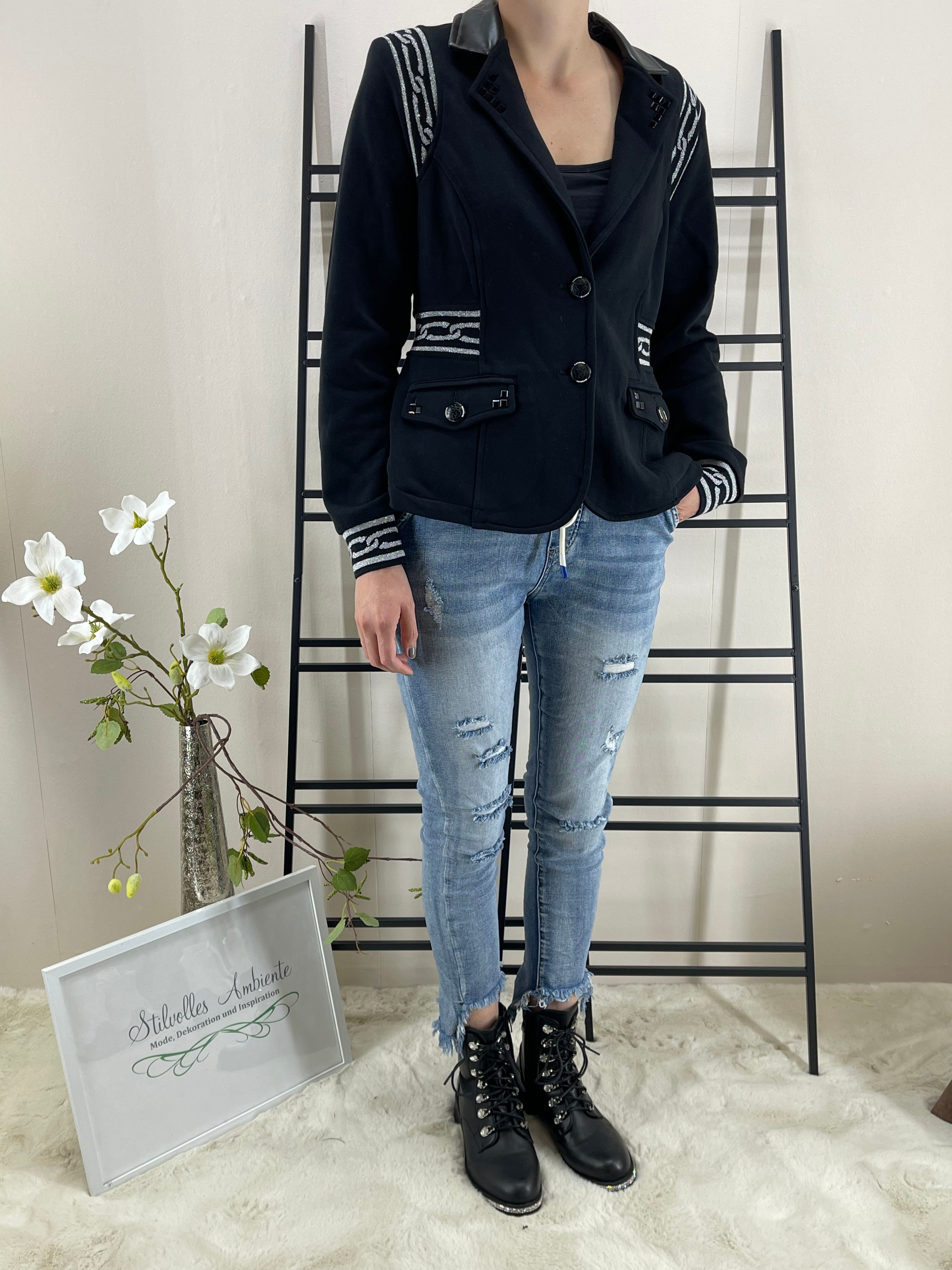 Blazer „Totenkopf“ von „EU-Queen“ Gr. 36 - 42