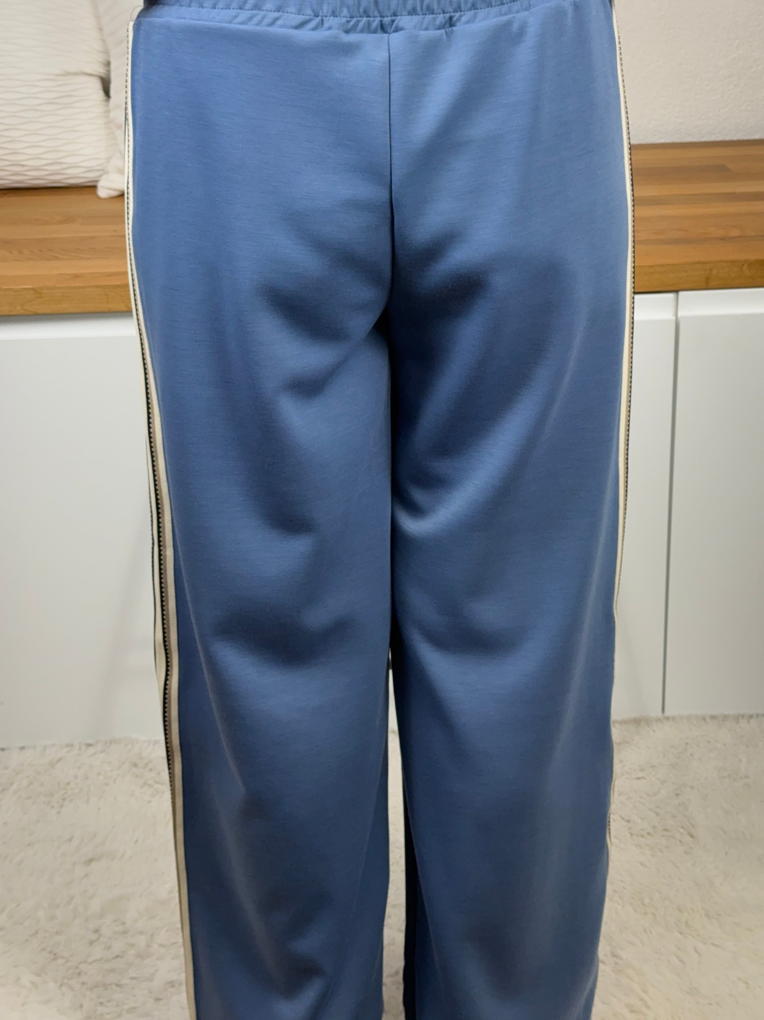 Elegante Damen Marlene „Fluffi“ mit Kordel und Galonstreifen Einheitsgröße Gr. 44 - 48 in 5 Farben