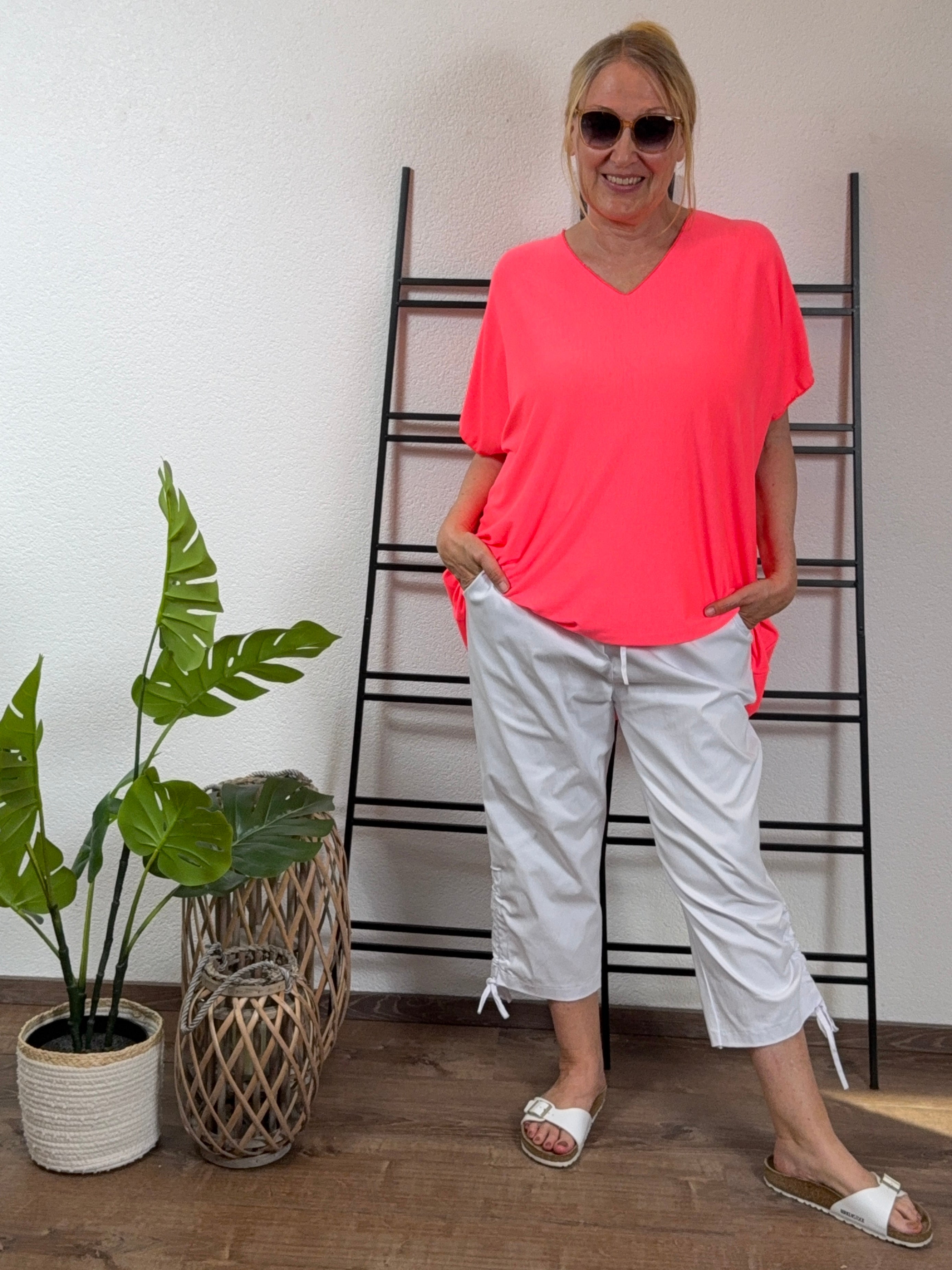 V - Shirt „Neon“ Einheitsgröße Gr. 44 - 48 in 2 Farben