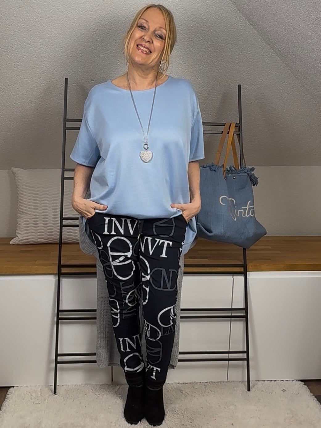 Jogpant „Letter“ Gr. 38 - 44 in 4 Farben