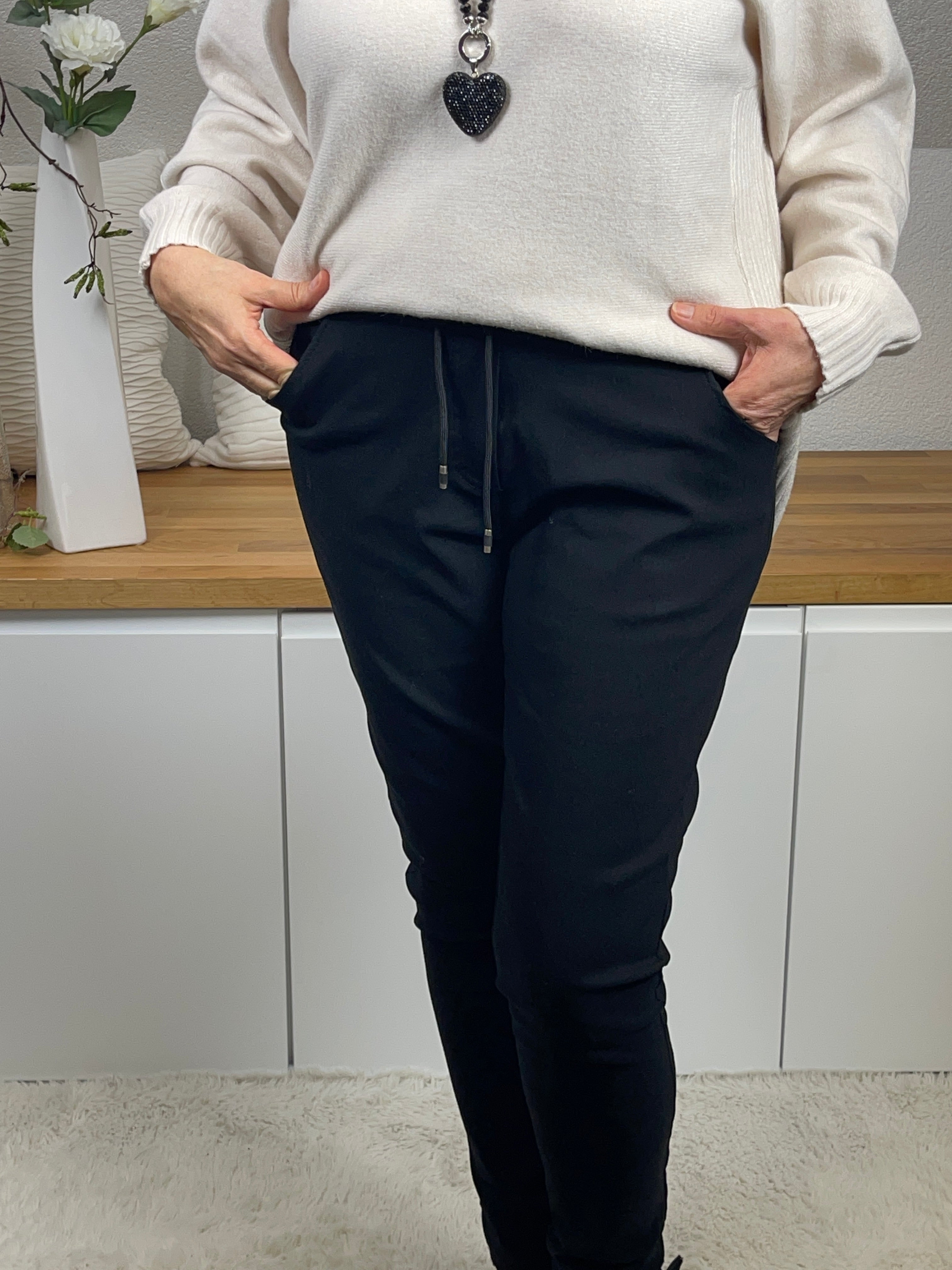 Damen - Jogpant Einheitsgrösse Gr. 36 - 42 in schwarz