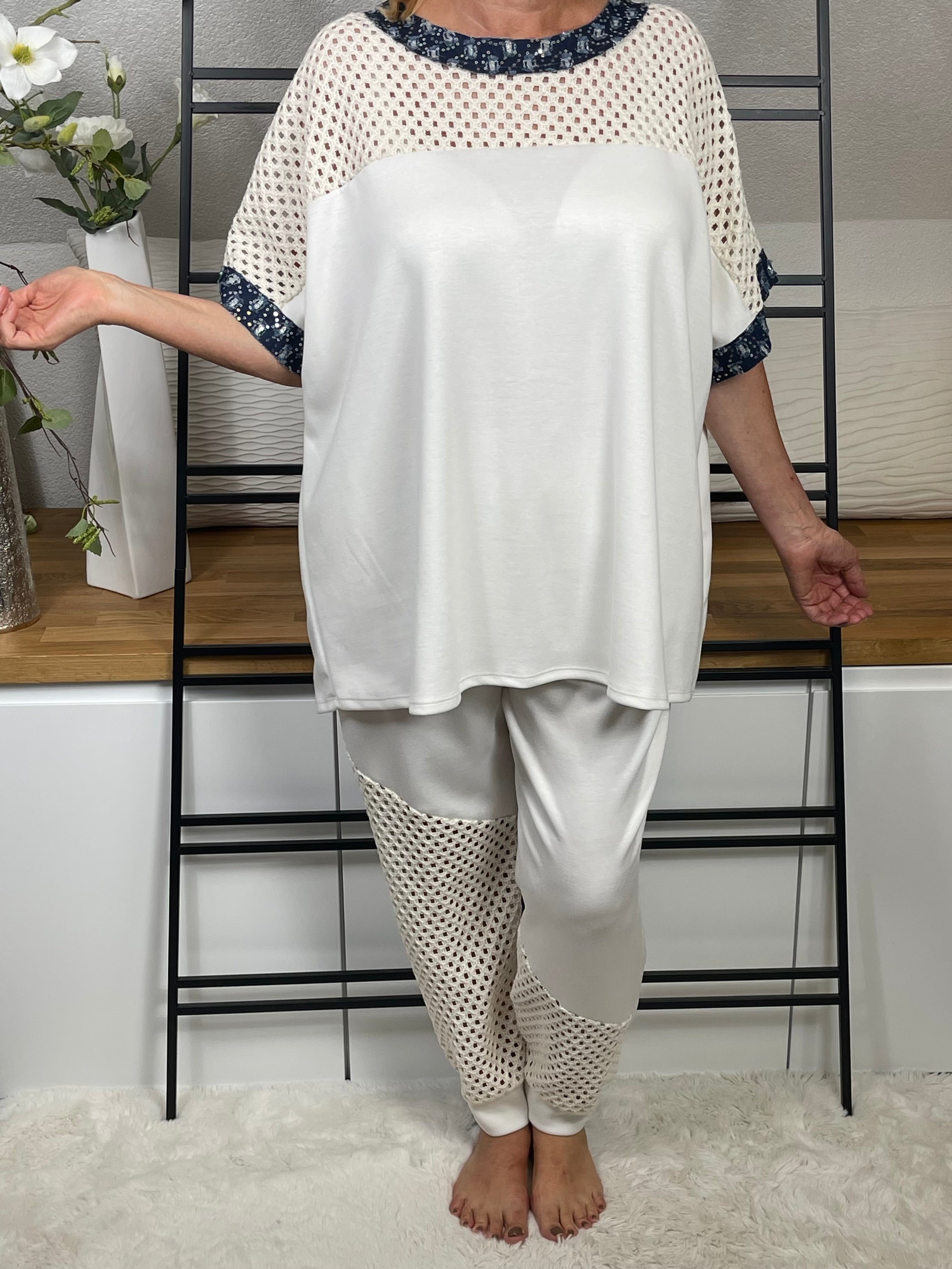 Damen T - Shirt „Fluffi / Elegance“ Einheitsgrösse Gr. 44 - 52 in weiß- blau