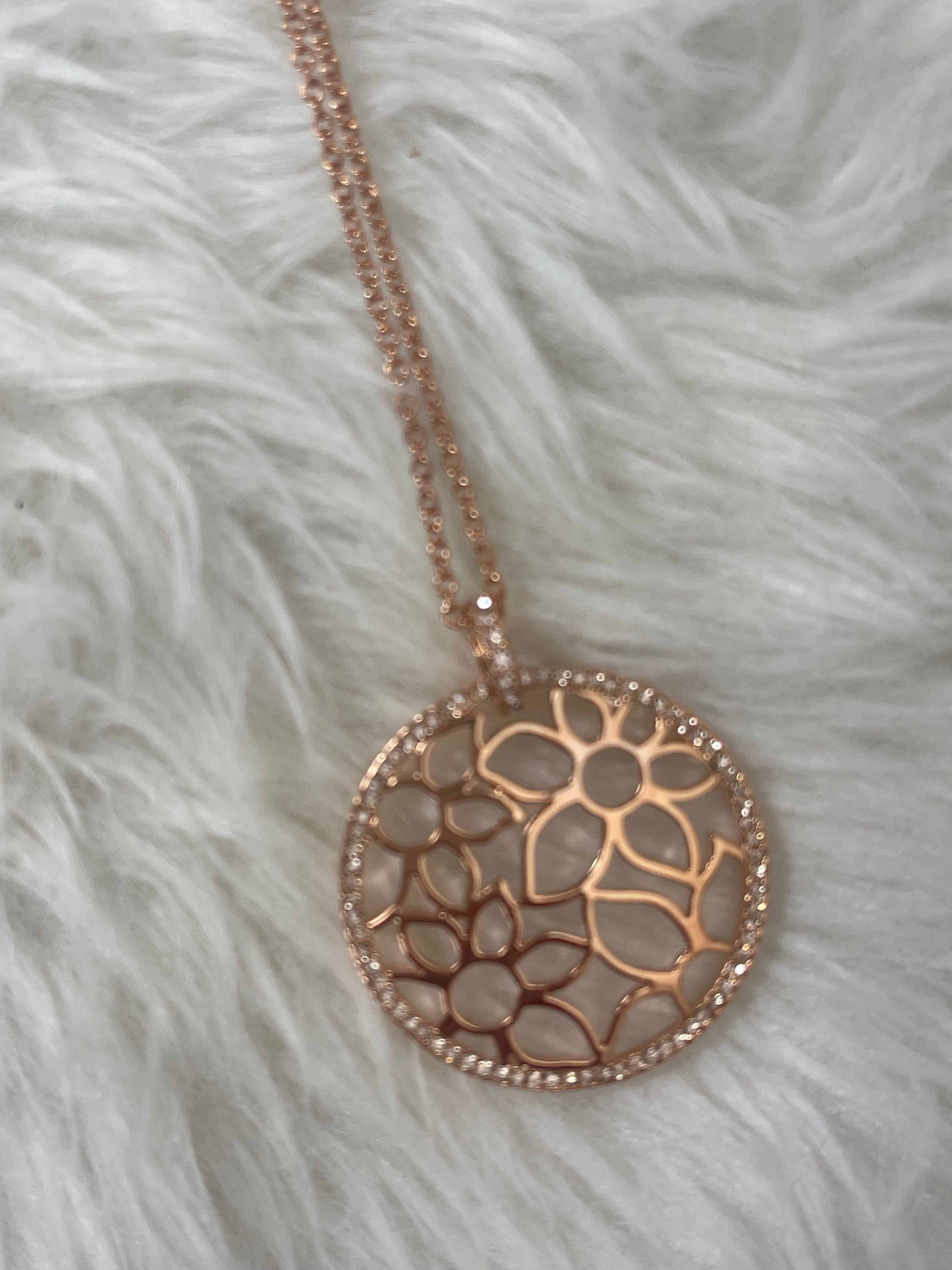 Kette „Blüte“ von „Fiorelli“