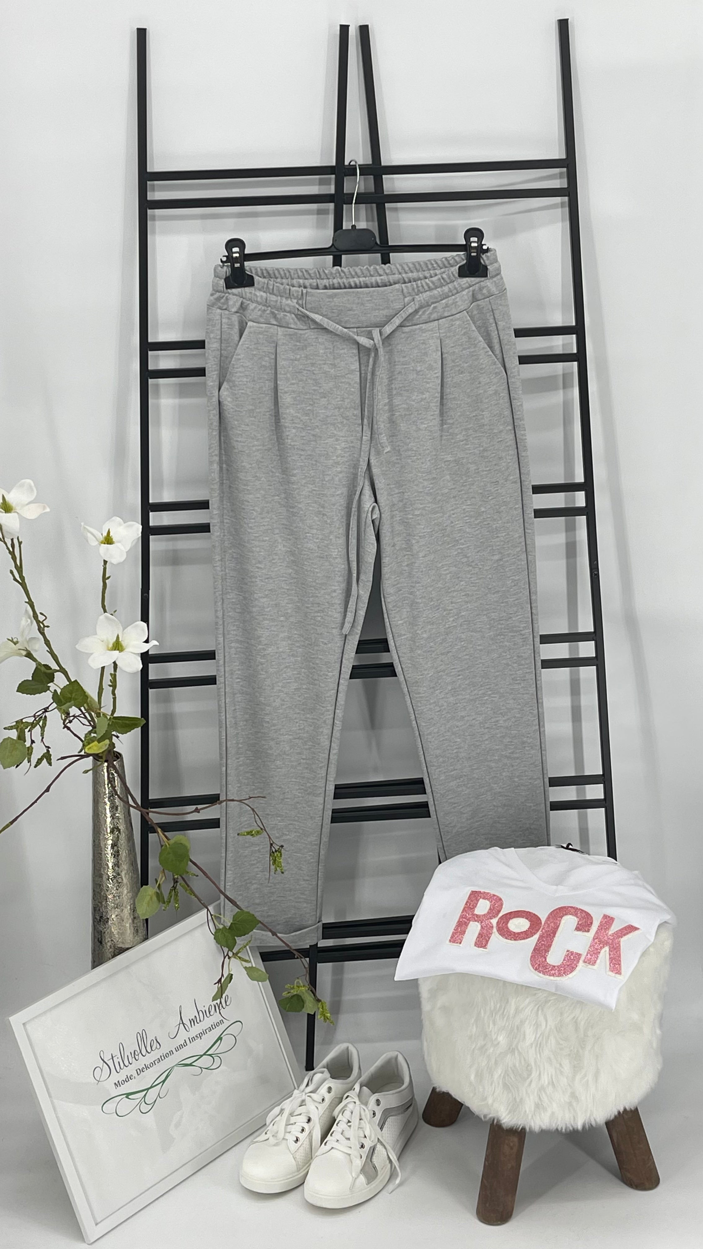 !!!!KEINE RETOURE MÖGLICH!!!! Hose mit Umschlag von „Esvivid“ Gr. 34 - 44 in hellgrau