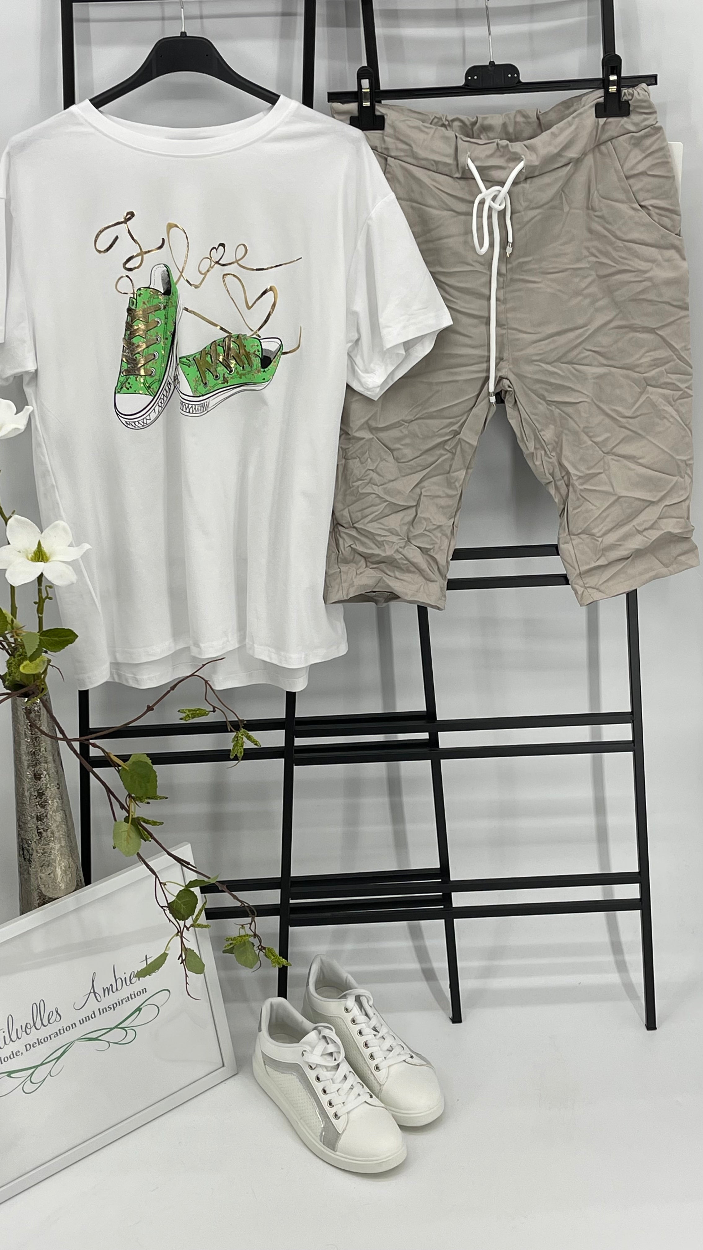 !!!!KEINE RETOURE MÖGLICH!!!! 
Short mit Kordel Einheitsgrösse Gr. 34 - 38