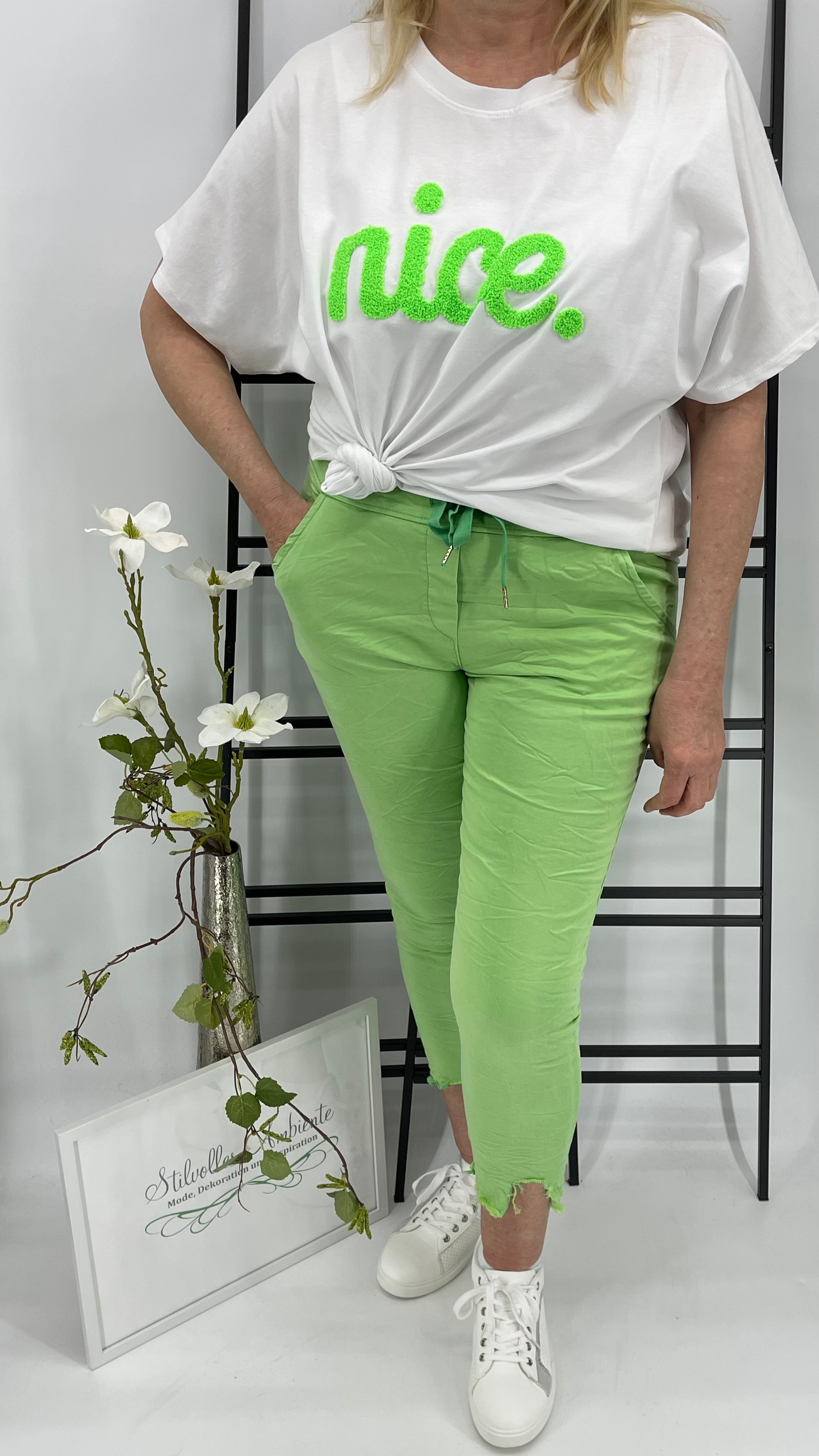 !!!!KEINE RETOURE MÖGLICH!!!! 
Jogpant Einheitsgrösse Gr. 36 - 40 in hellgrün