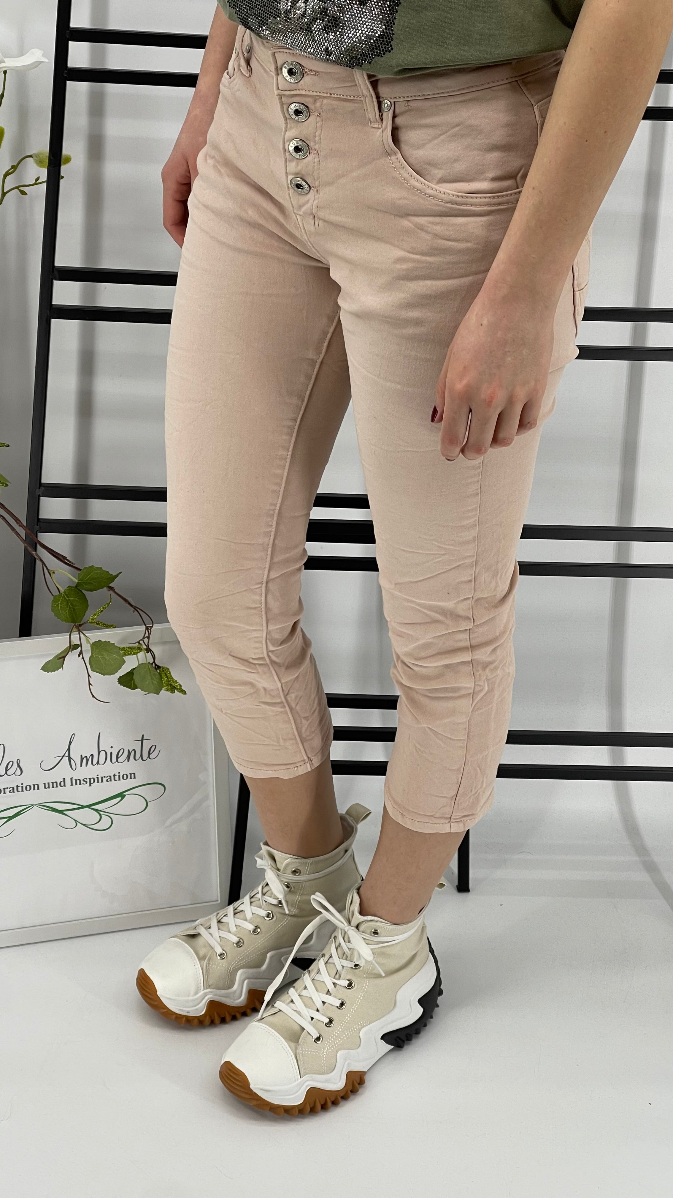 !!!!KEINE RETOURE MÖGLICH!!!! 
3/4 Hose Gr. 34 - 42